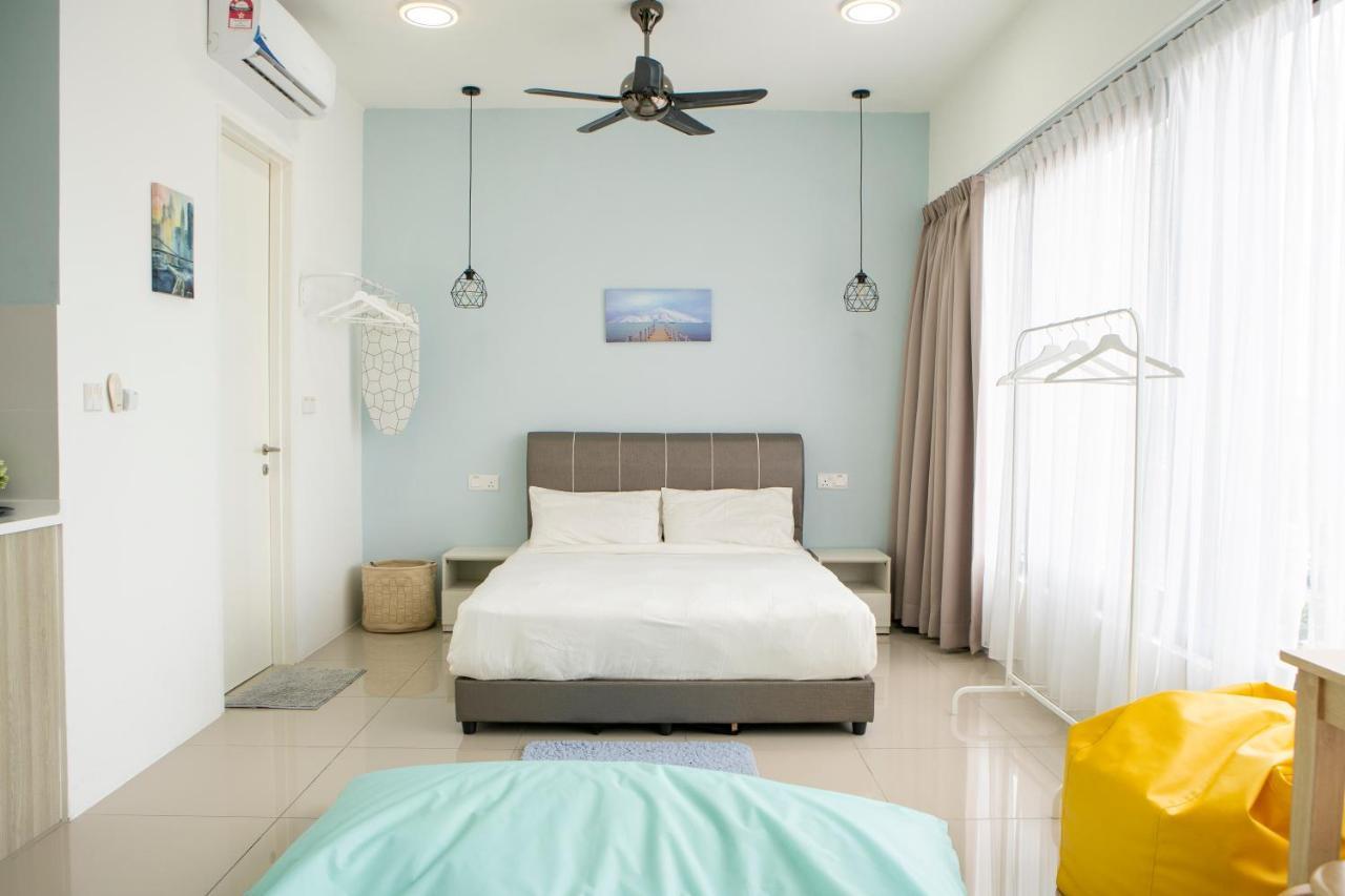 Tropicana 218 Macalister George Town Exterior photo