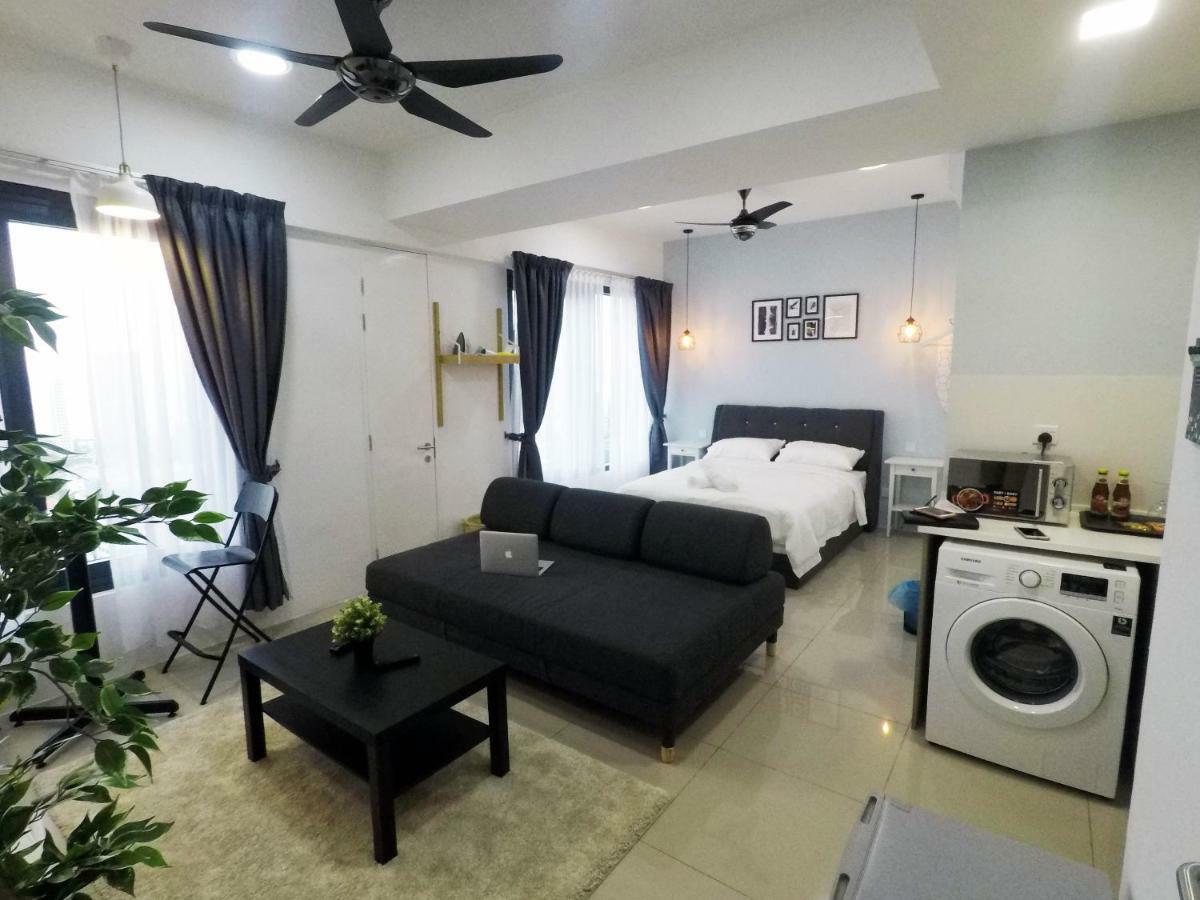 Tropicana 218 Macalister George Town Exterior photo